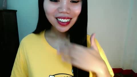 asuna_charming online show from November 15, 2025, 4:21 am