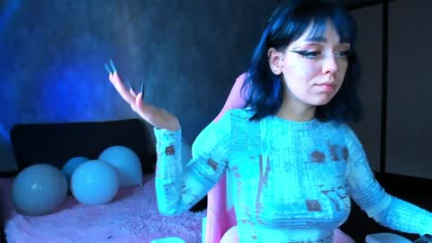 Snapshot of asuna_yuuki__ chatting on December 18, 2024, 8:20 am My schedule GTM20500am-1100am online show from December 18, 2024, 8:20 am