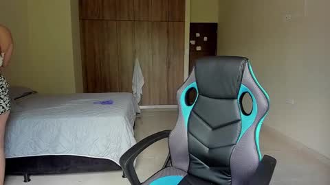 atenas online show from February 19, 2025, 7:16 pm