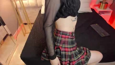 Snapshot of atenea_velle chatting on February 19, 2026, 2:13 pm atenea velle online show from February 19, 2026, 2:13 pm