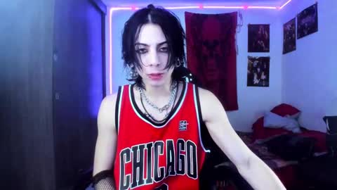 athenauwu online show from March 3, 2025, 5:31 am