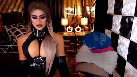 athisamoore online show from April 13, 2026, 9:53 pm