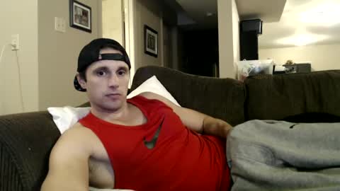 tommycb55555 online show from March 9, 2025, 10:41 pm