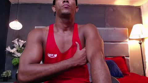 Snapshot of athleticbig_cock chatting on September 25, 2025, 2:04 am ATHLETIC COCK online show from September 25, 2025, 2:04 am