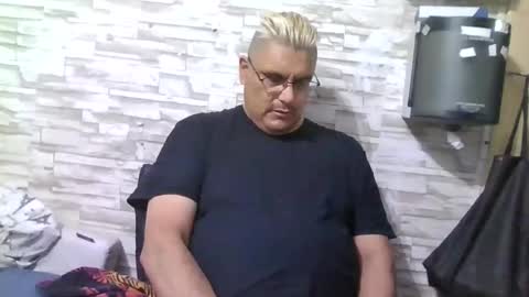 Snapshot of atr2424293280 chatting on February 1, 2026, 4:38 pm A online show from February 1, 2026, 4:38 pm