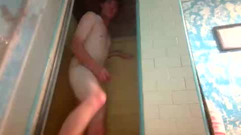 atreatforyou_86 online show from April 14, 2026, 6:25 pm