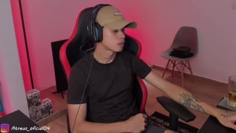 Snapshot of atreus_oficial chatting on December 10, 2024, 3:09 am Atreus online show from December 10, 2024, 3:09 am