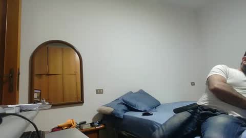 Snapshot of attila85 chatting on March 7, 2026, 5:21 pm Bleakw85 online show from March 7, 2026, 5:21 pm