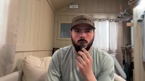 Alejandro online show from March 17, 2026, 3:48 pm