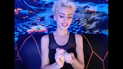 Aubrey online show from December 12, 2024, 8:47 am