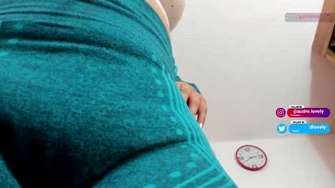 Andrea online show from March 6, 2025, 7:36 am