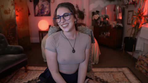 Audrey online show from December 17, 2024, 5:18 am