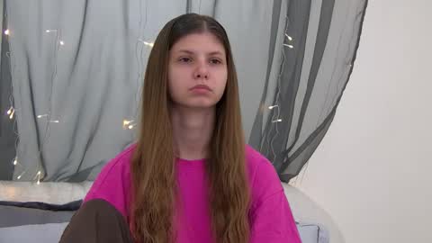 Audrey online show from November 4, 2025, 6:23 am