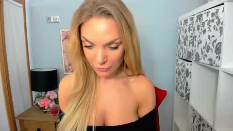 AulloraSensual online show from December 16, 2024, 9:46 am