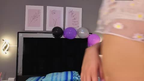 aura verde online show from March 9, 2026, 7:51 pm