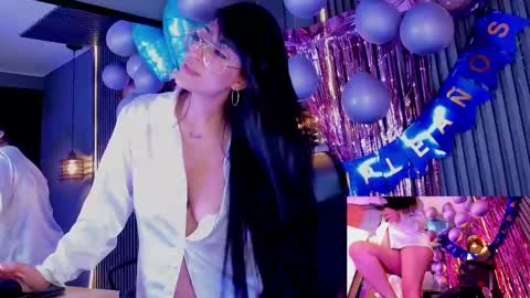 Aura online show from March 8, 2025, 6:37 pm