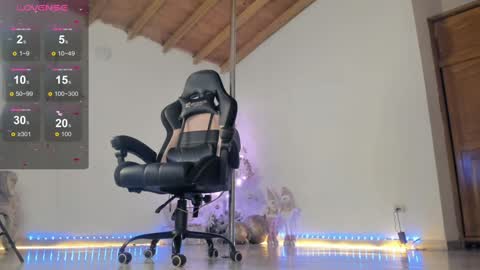 aura online show from December 13, 2024, 9:13 am