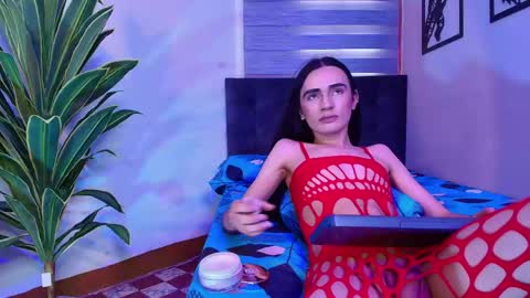 auralis_lux online show from June 3, 2026, 2:33 pm
