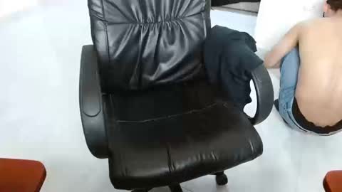 Aureliano online show from September 13, 2025, 11:37 pm