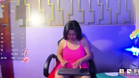 Snapshot of aurora_saenzz chatting on January 6, 2026, 8:34 pm aurora online show from January 6, 2026, 8:34 pm
