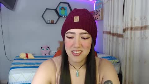Snapshot of aurora_shy_ chatting on January 10, 2025, 12:06 am Aurora  online show from January 10, 2025, 12:06 am