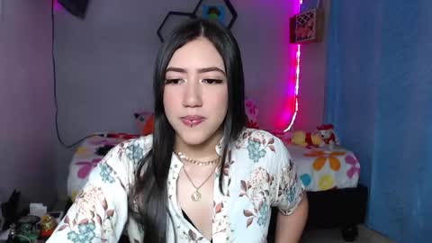 Snapshot of aurora_shy_ chatting on September 10, 2025, 6:46 am Aurora  online show from September 10, 2025, 6:46 am
