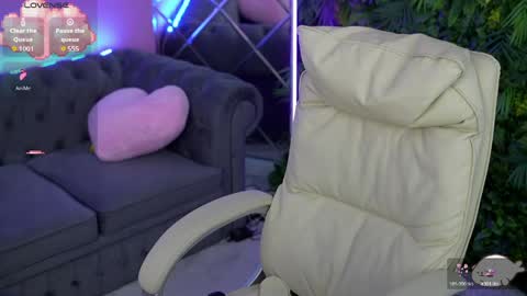 Aurora online show from June 8, 2026, 12:49 pm