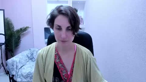 Aurora online show from February 4, 2026, 4:24 pm