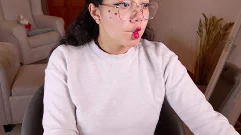 Aurora online show from November 9, 2025, 9:24 pm