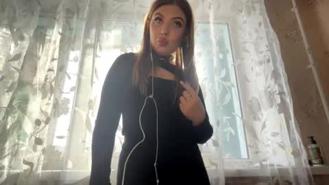 Elizabeth online show from February 11, 2026, 11:04 am