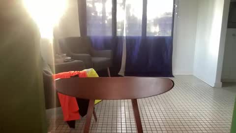 AussieMuscleDad online show from April 24, 2026, 10:01 pm