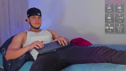 A online show from November 25, 2025, 4:23 am