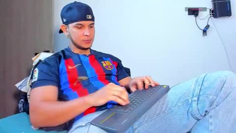 A online show from March 10, 2026, 10:15 pm