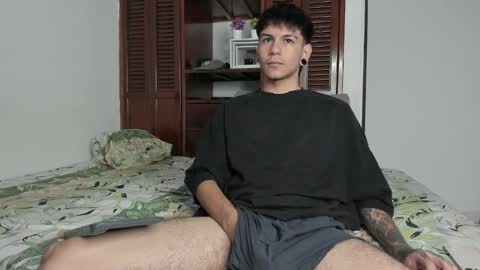 Austin online show from October 29, 2025, 1:35 pm