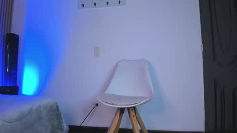 Snapshot of austin_rouse chatting on February 6, 2026, 7:28 pm austin_rouse online show from February 6, 2026, 7:28 pm