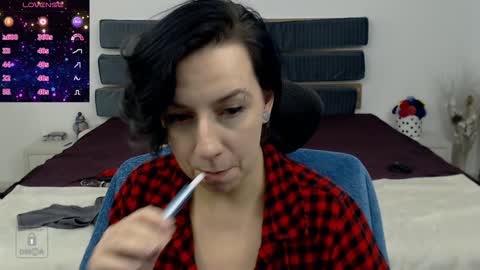 AutumnOpal online show from January 17, 2025, 2:39 am