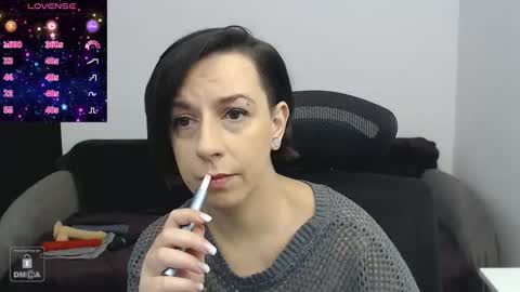 AutumnOpal online show from November 17, 2025, 10:37 pm