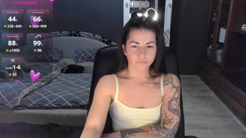 Snapshot of ava__doll chatting on December 4, 2024, 10:13 am Ava online show from December 4, 2024, 10:13 am