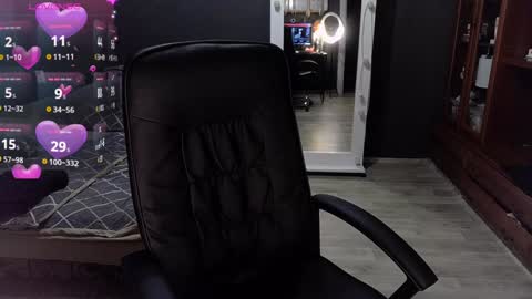 Snapshot of ava__doll chatting on December 11, 2024, 12:34 pm Ava online show from December 11, 2024, 12:34 pm