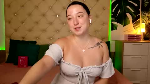 Ava online show from June 9, 2026, 4:46 am