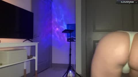 Ava . Support my channel by using my affiliate link to make your account  Thanks  online show from February 16, 2025, 2:53 am