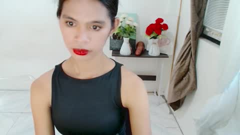 avacadaxcx online show from March 19, 2026, 5:33 am