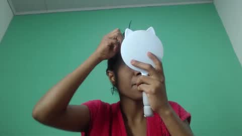 Snapshot of avalericherrycm101 chatting on November 18, 2025, 2:28 am avalericherrycm101 online show from November 18, 2025, 2:28 am