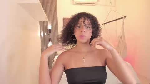 Avalon online show from November 11, 2025, 7:36 pm