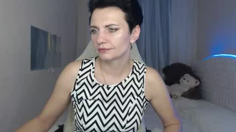 avasaturnian online show from November 22, 2025, 2:16 pm