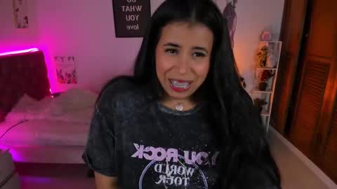Abbigail  online show from October 23, 2025, 2:33 am