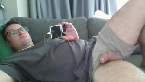 averagejoe2025 online show from November 11, 2025, 5:07 am