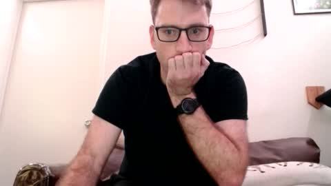 Snapshot of averagepenisalex chatting on November 4, 2025, 8:24 am averagepenisalex online show from November 4, 2025, 8:24 am