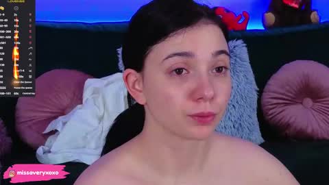 AveryWillow online show from March 31, 2026, 12:23 am