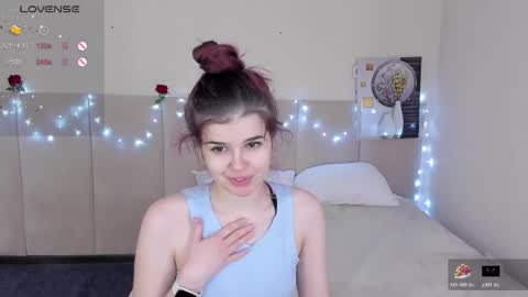 Avi online show from April 25, 2026, 2:14 am